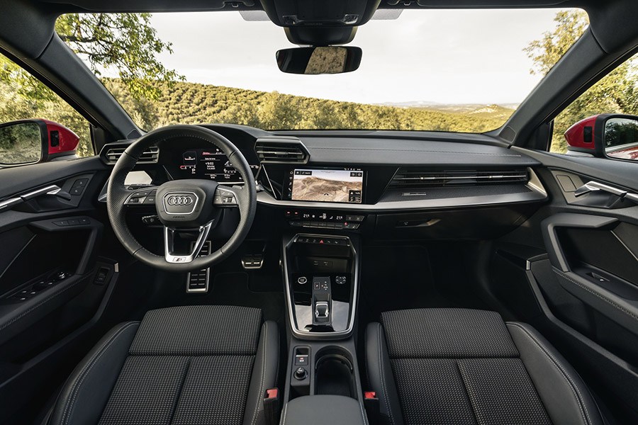 Đánh giá nội thất xe Audi A3 Sportback 2021 _ Ảnh 1