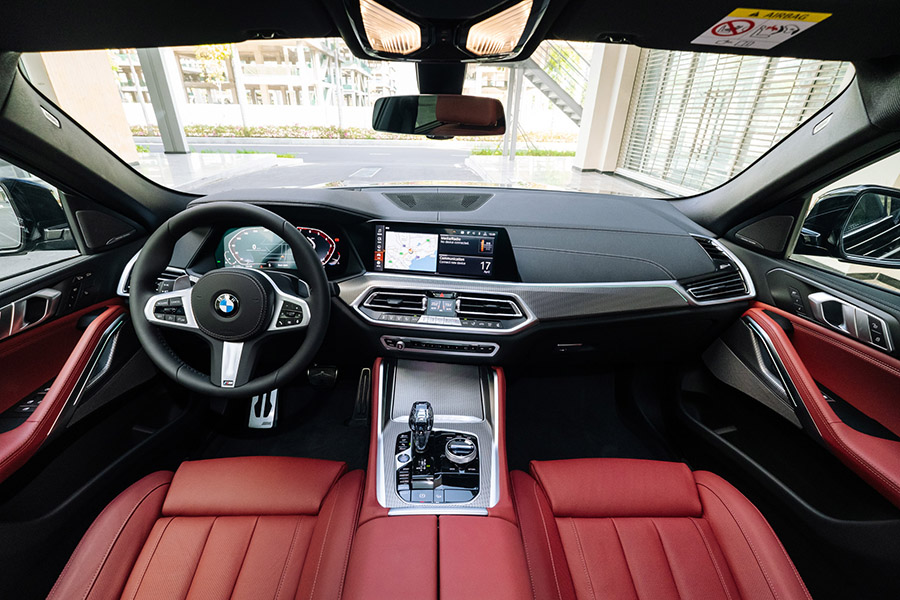 Khoang nội thất BMW X6 2020
