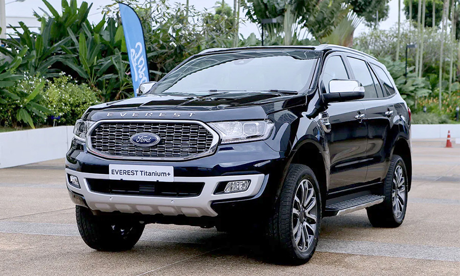 Giá xe Ford Everest mới nhất 2021: Từ 1.112 triệu đồng