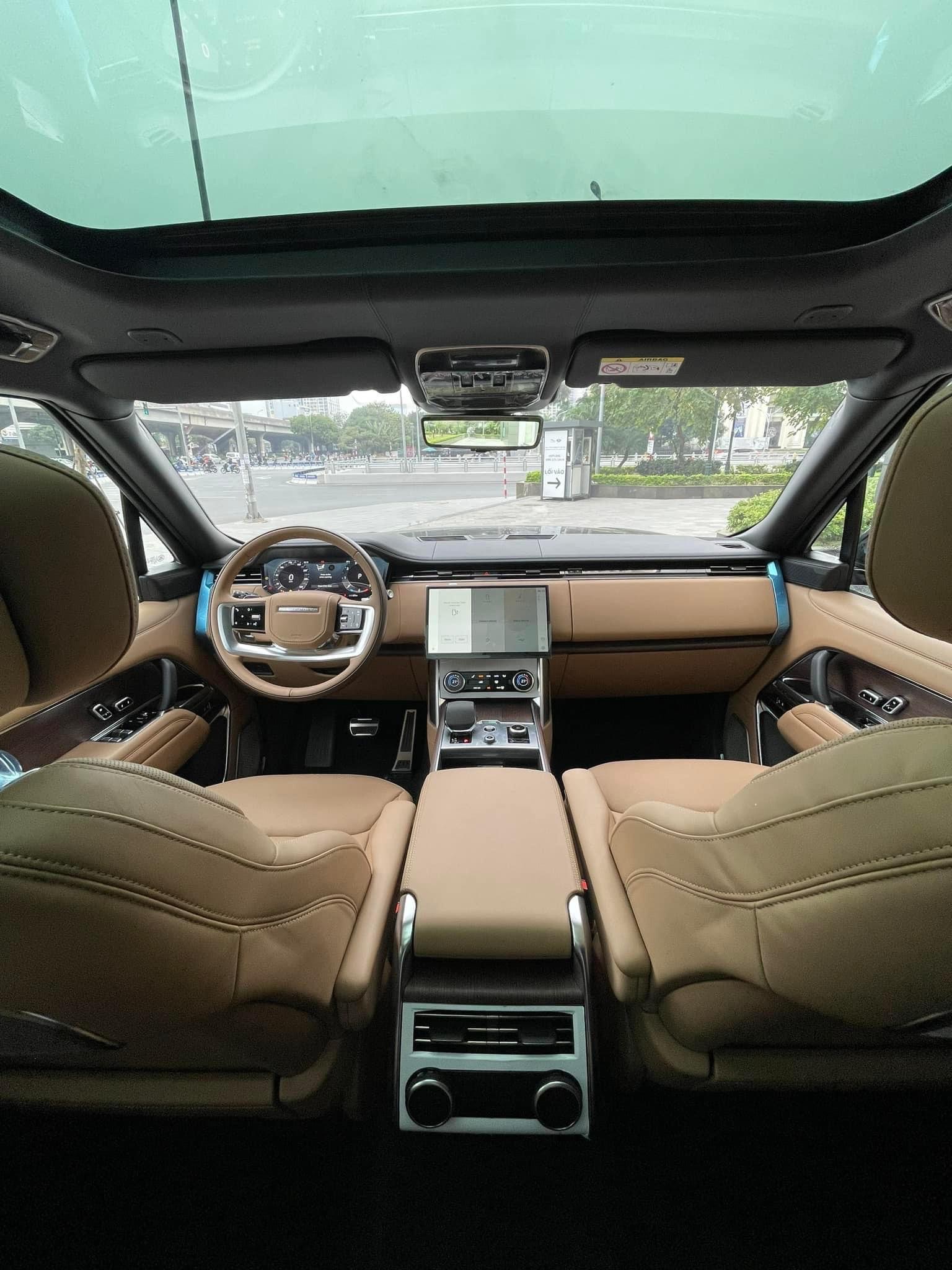 Hệ thống chống ồn chủ động trên Range Rover Autobiography All New