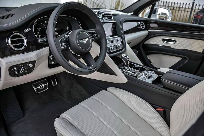 Giá xe Bentley Bentayga 2021 _ Ảnh 3