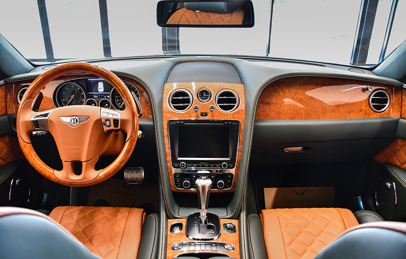Giá xe Bentley Flying Spur V8 S - hình ảnh 4