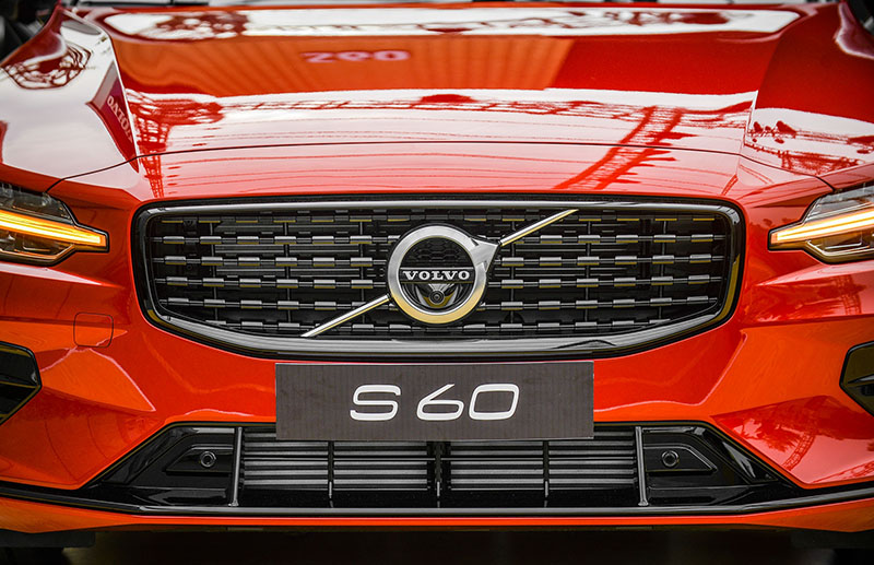 Tổng quan xe Volvo S60 R-Design 2021 - ảnh 2
