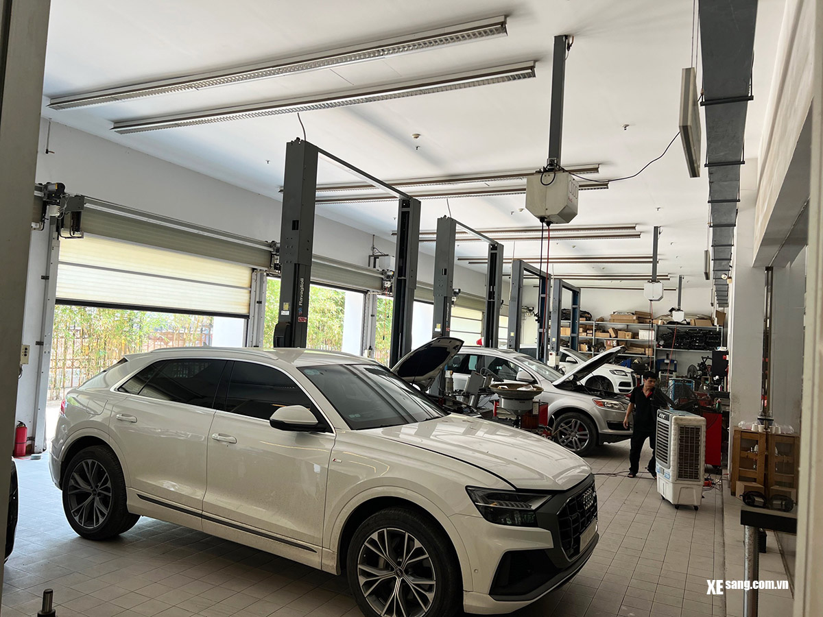Khu vực xưởng dịch vụ Audi Hà Nội