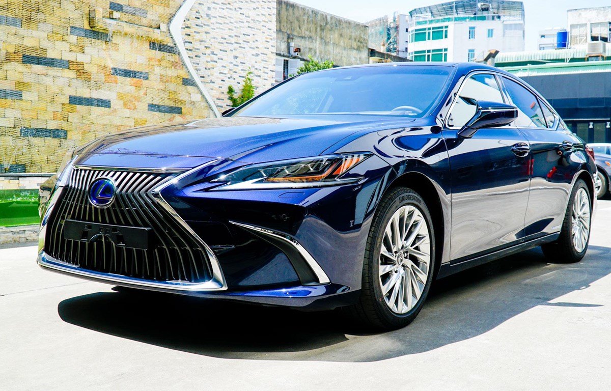 Chia sẻ thông tin và giá xe Lexus 2023 hiện nay