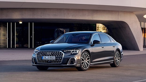 Xe Audi A8L: Cập nhật giá bán và các chương trình khuyến mãi mới nhất