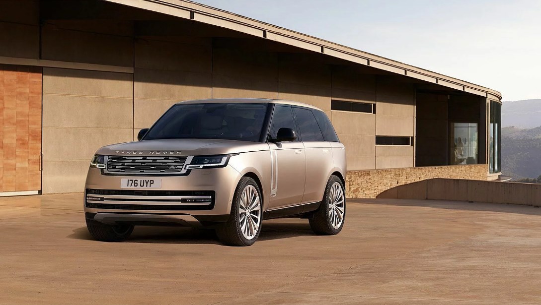 Xe Range Rover 7 chỗ cập nhật phiên bản chạy bằng điện năm 2024