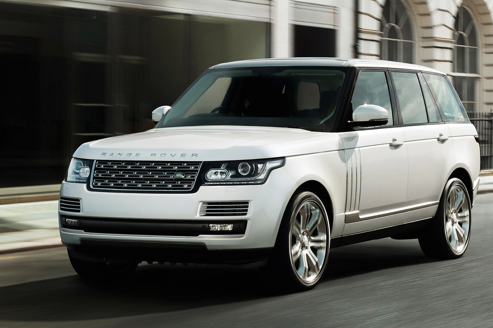 Bạn biết gì về dòng xe ô tô Range Rover?