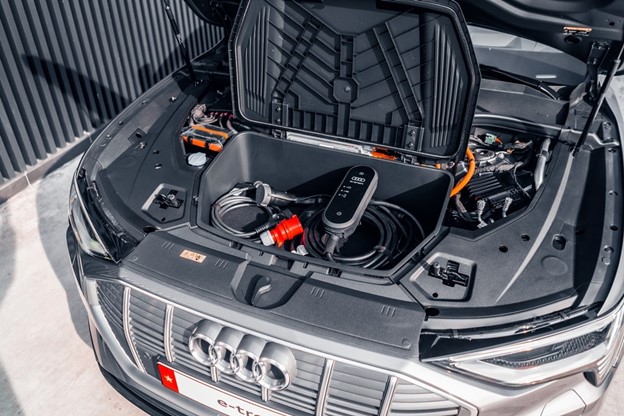 xe Audi e-tron 